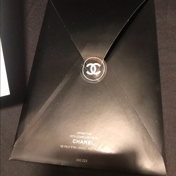 RARE CHANEL Camellia Metal Bookmark - Picture 4 of 9